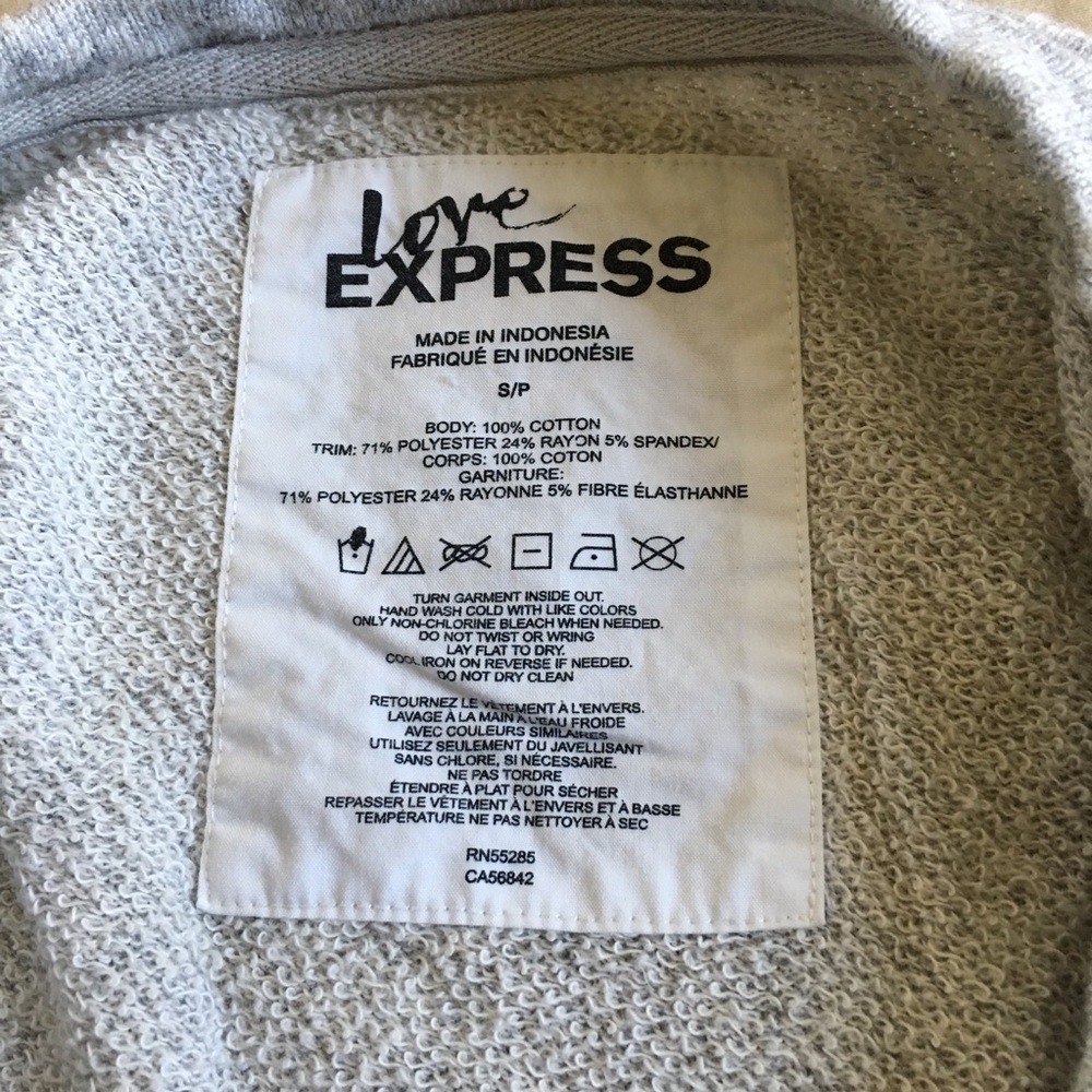 Chic Express tops - Picture 3 of 4